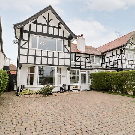 Glendalough Vila Colwyn Bay Exterior foto